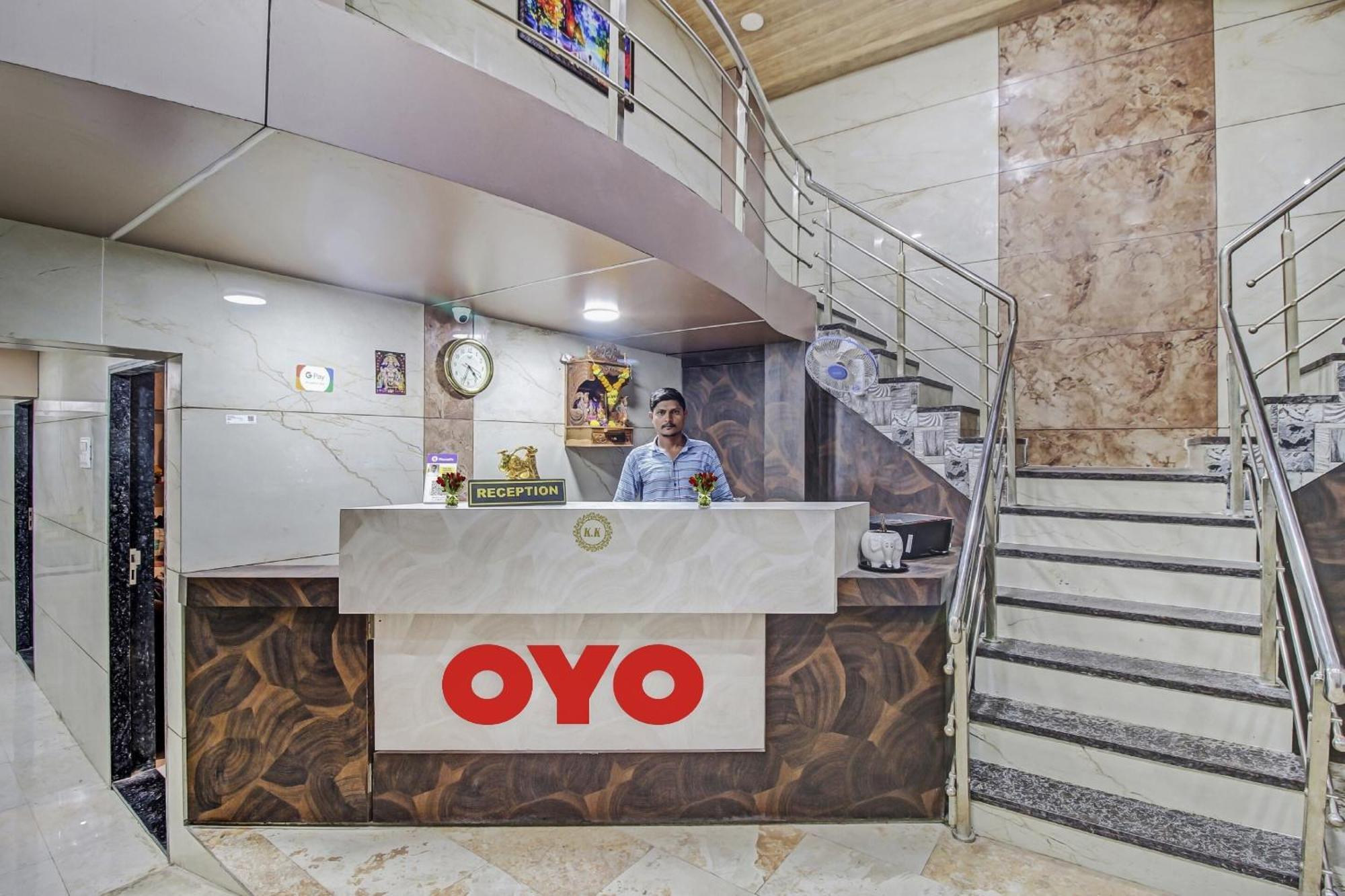 Hotel Ambedkar Kalyān Екстериор снимка